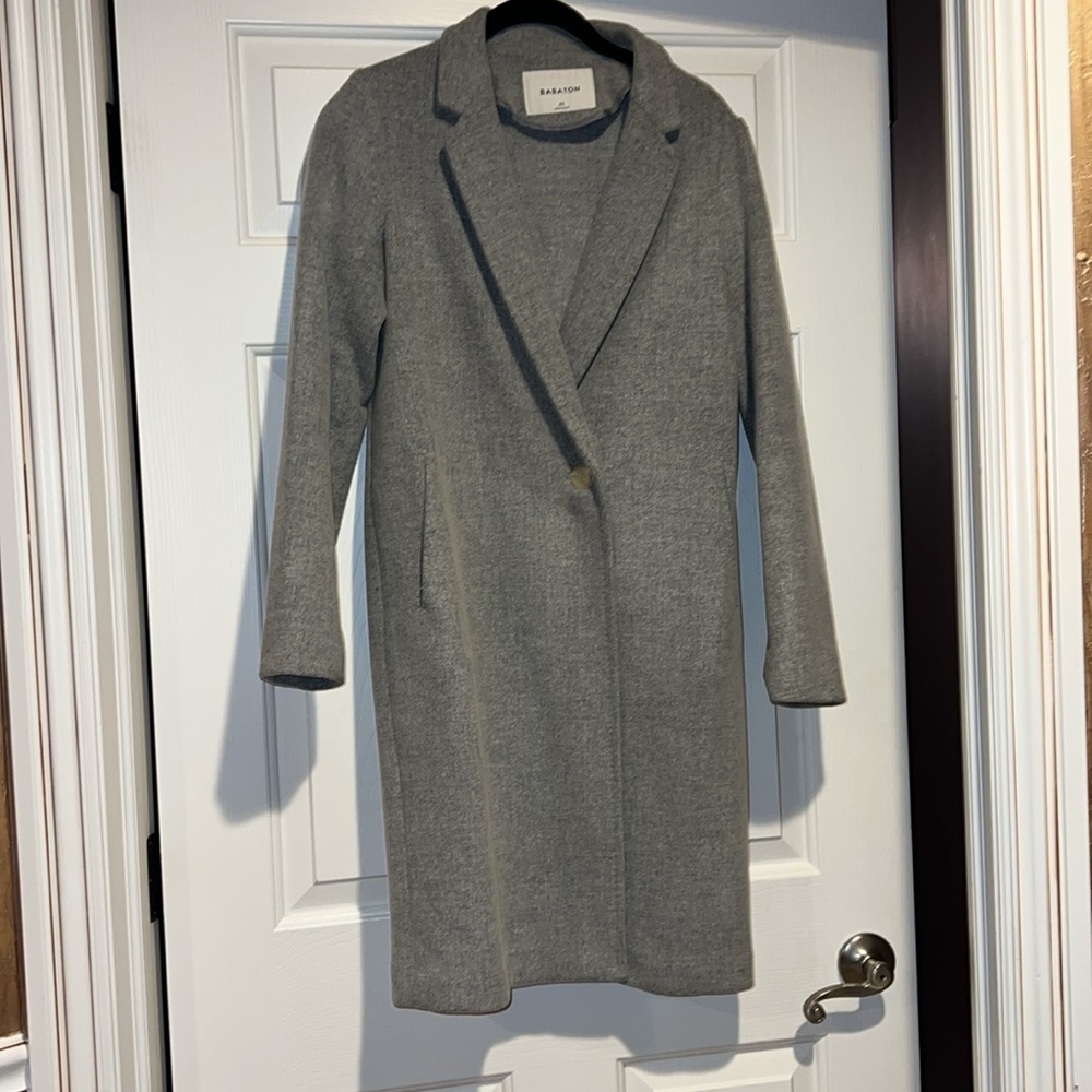 Coat - Picture 4 of 6